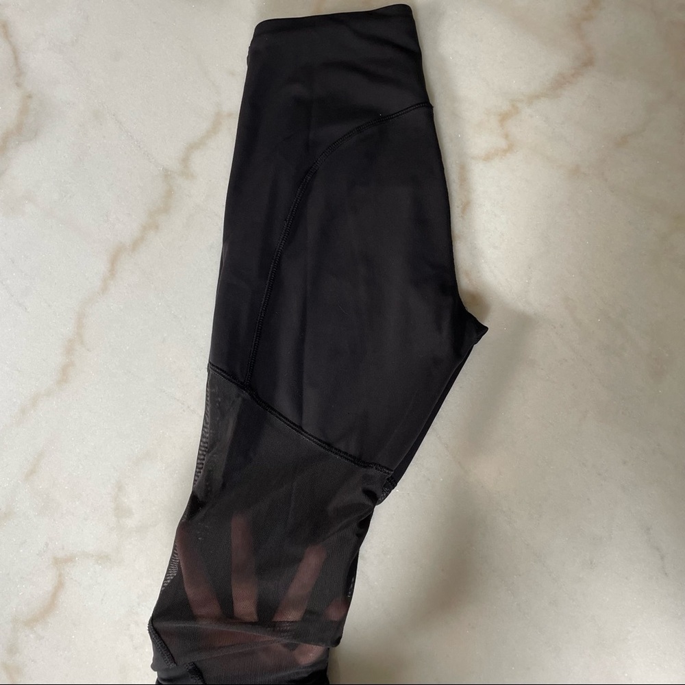 Lululemon 7/8 leggings size 2